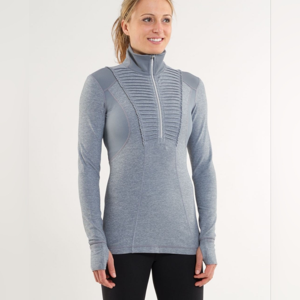 Lululemon Run: Your Heart Out Pullover size 4 Heathered Blurred Grey
